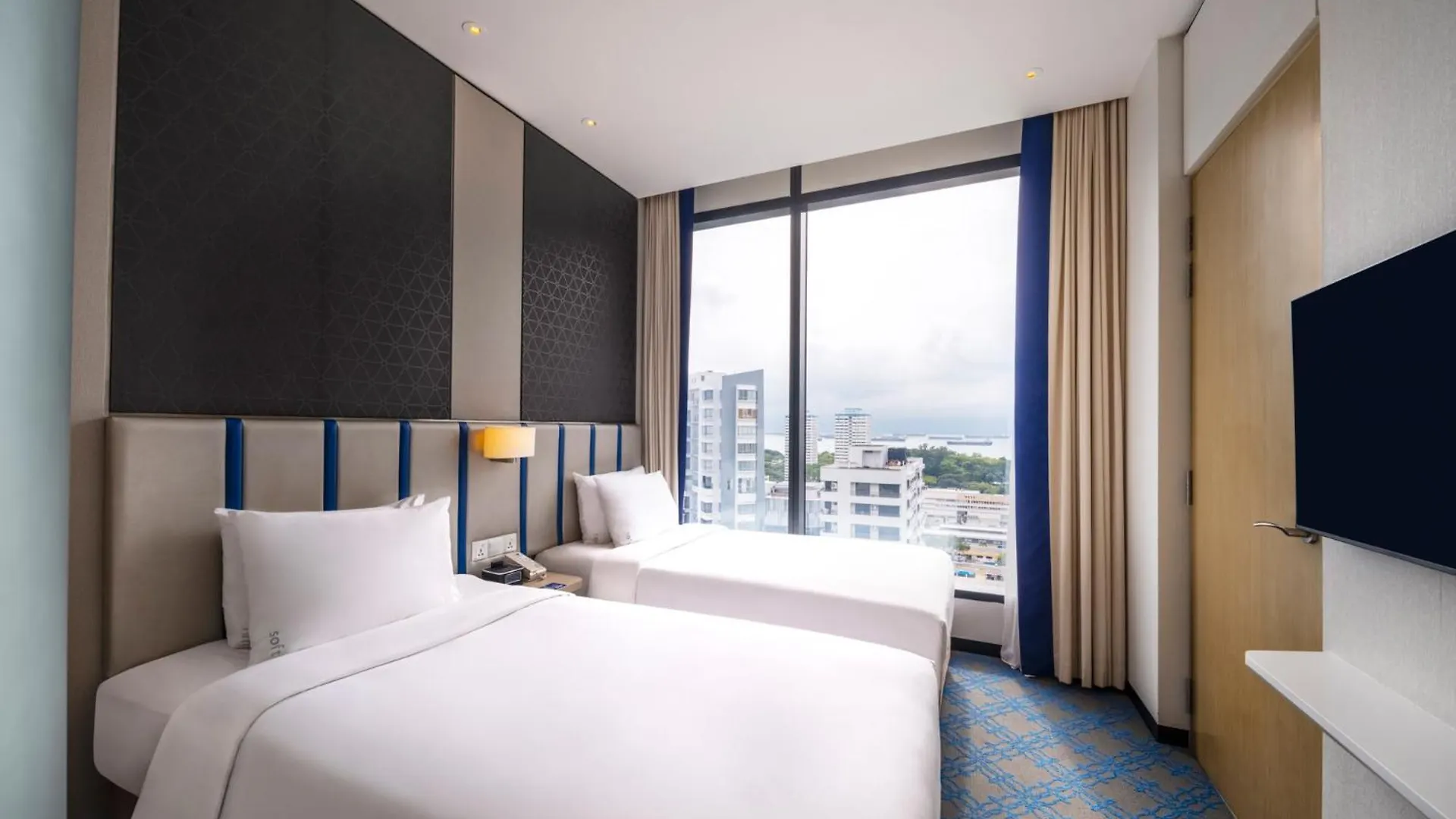Holiday Inn Express Singapore Katong By Ihg 4*,  Singapore
