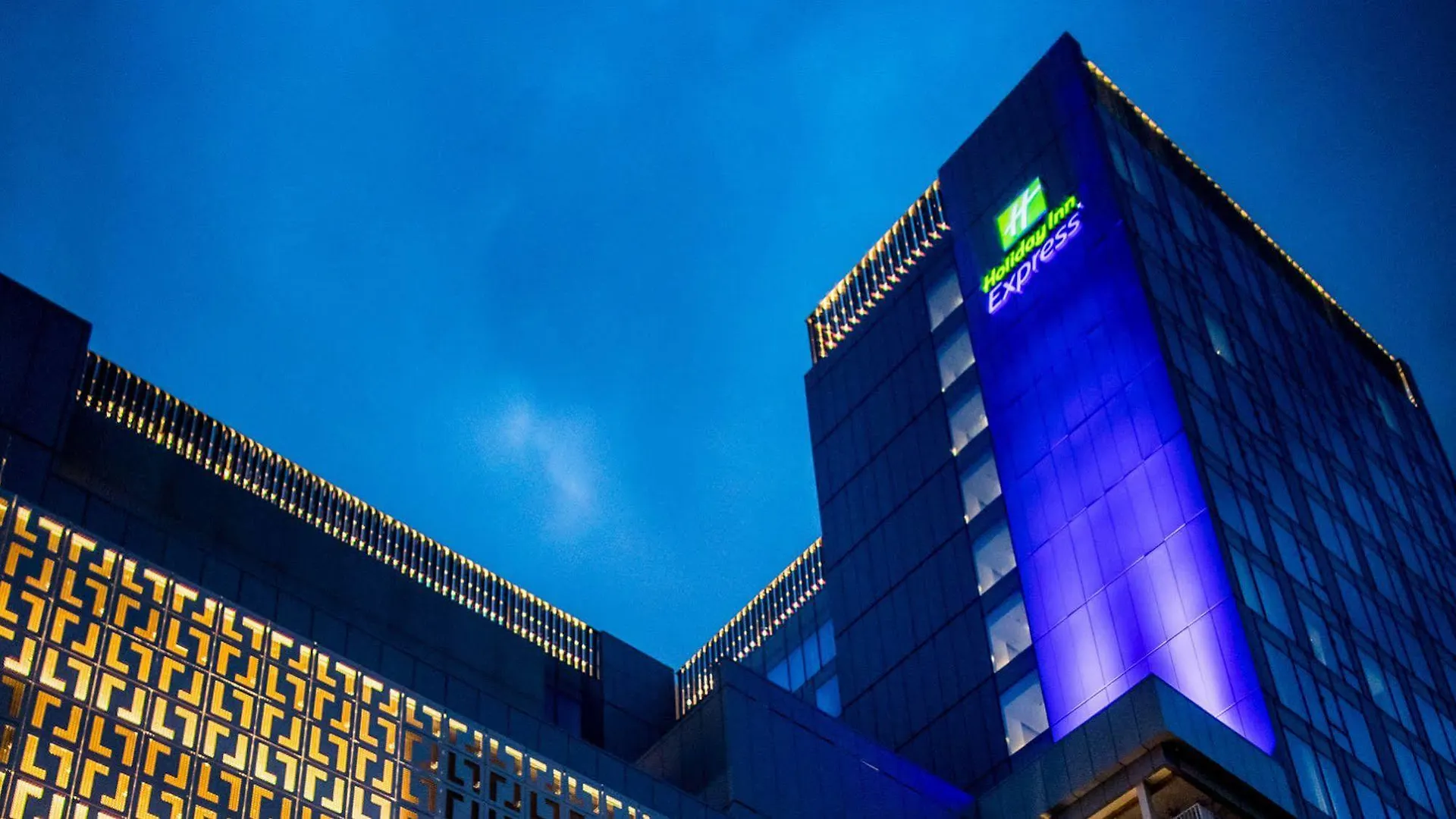 Hotel Holiday Inn Express Singapore Katong By Ihg